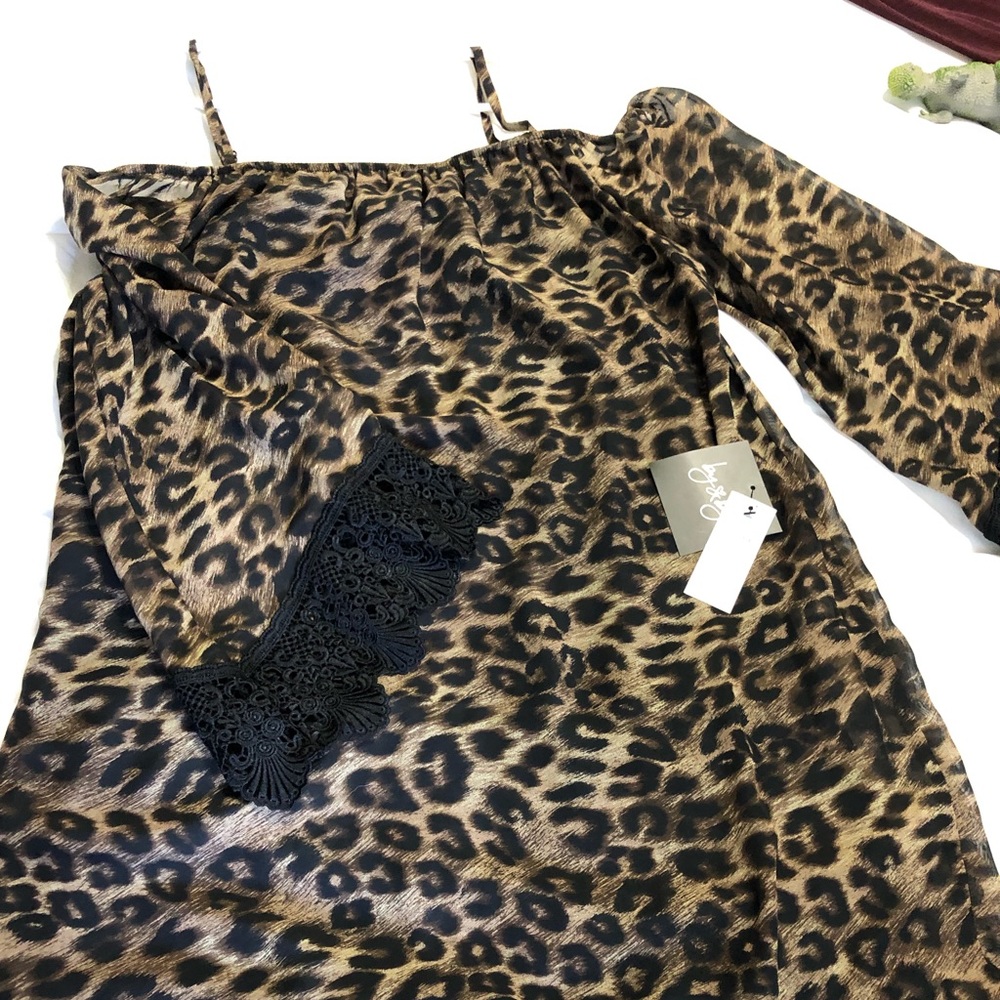 Short dress